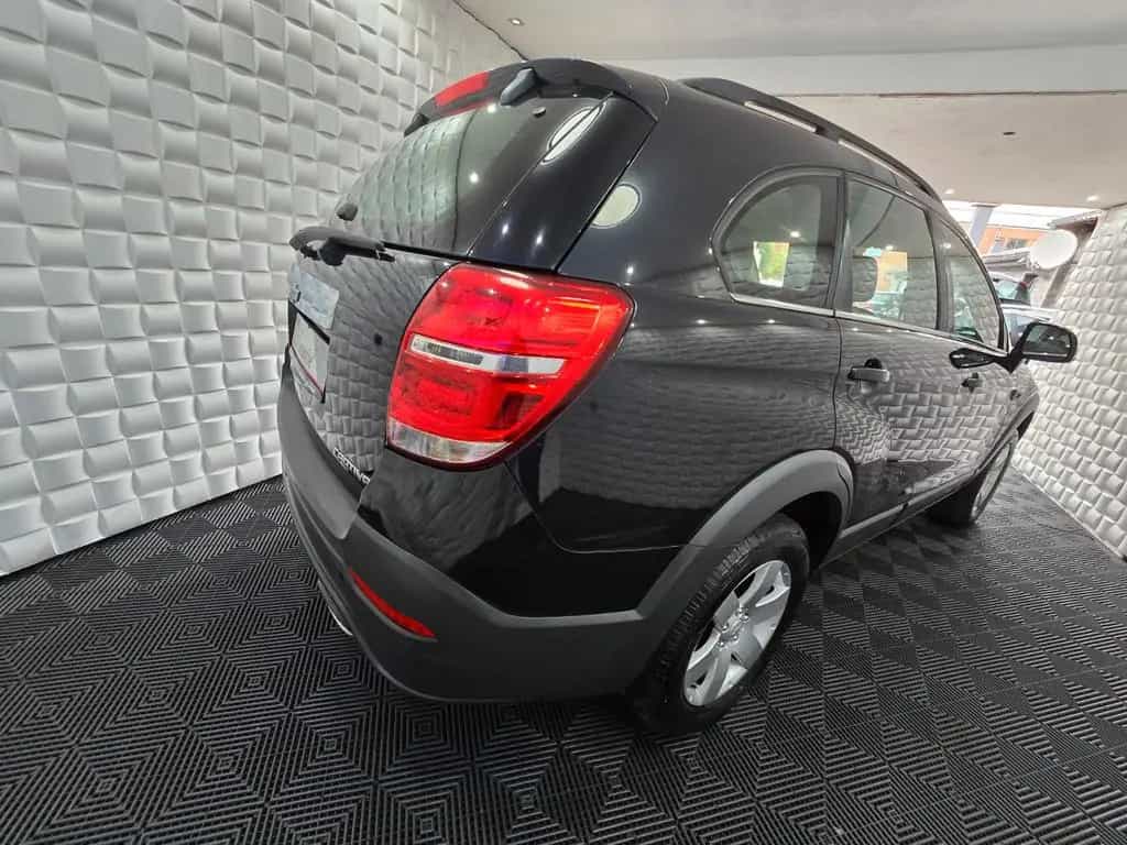 Chevrolet Captiva 2.4 LT*7Sitzer*Teilleder*Xenon* 01/2014-photo-2