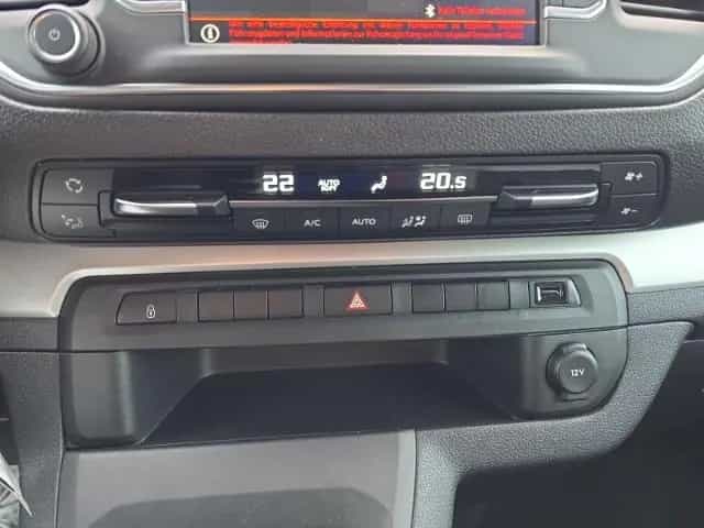 Citroën Spacetourer Feel M 2.0 Rückfahrkamera - Apple Ca 06/2022-photo-16