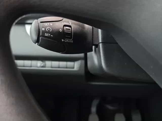 Citroën Spacetourer Feel M 2.0 Rückfahrkamera - Apple Ca 06/2022-photo-17