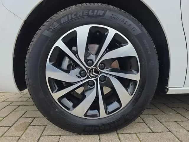 Citroën Spacetourer Feel M 2.0 Rückfahrkamera - Apple Ca 06/2022-photo-21