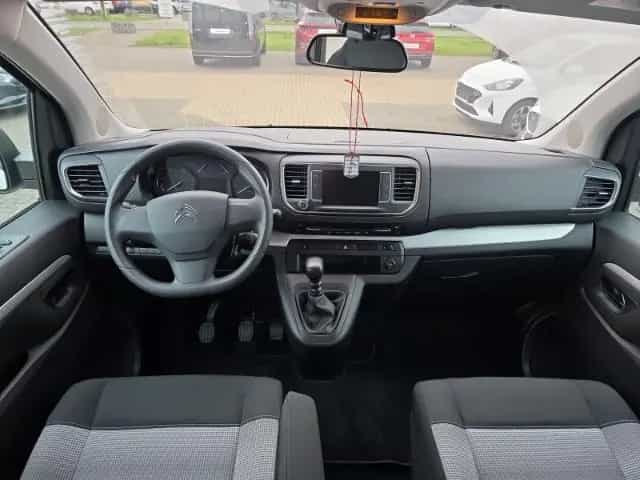 Citroën Spacetourer Feel M 2.0 Rückfahrkamera - Apple Ca 06/2022-photo-9