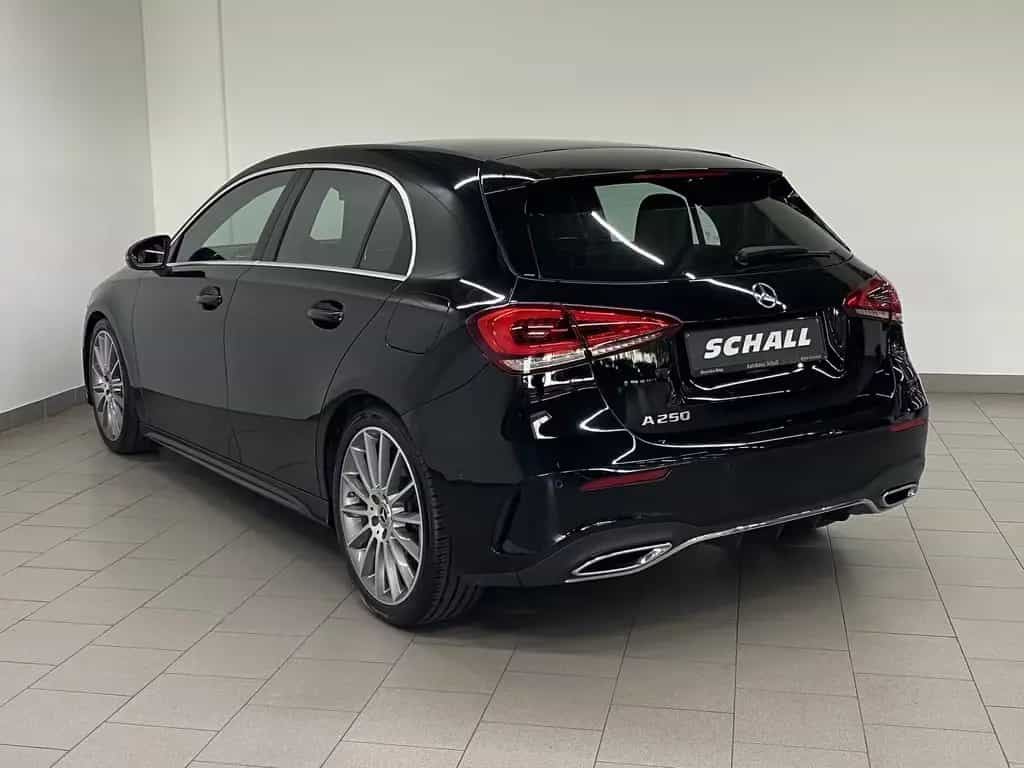 Mercedes-Benz A 250 AMG LINE+PANORAMA+LED+NAVI+PTC+19"AMG 10/2019-photo-11