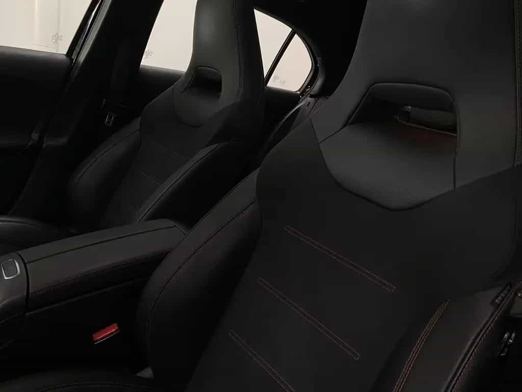 Mercedes-Benz A 250 AMG LINE+PANORAMA+LED+NAVI+PTC+19"AMG 10/2019-photo-7