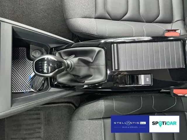 Citroën C4 1.2 PureTech 130 EU6d, Max Nav*SHZ*AHK 01/2024-photo-16