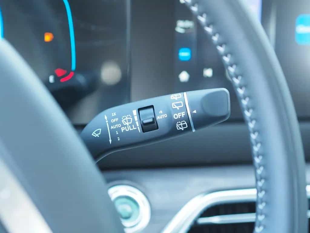 DFSK Fengon 600 Panodach Kamera LED CarPlay null-photo-20