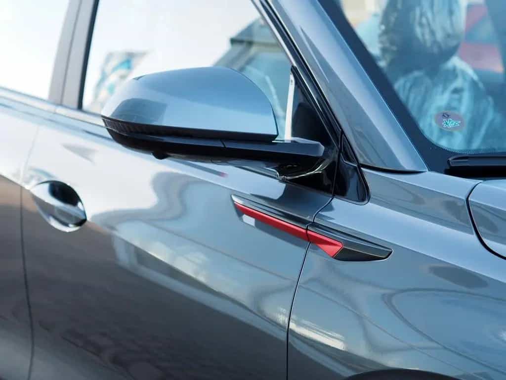 DFSK Fengon 600 Panodach Kamera LED CarPlay null-photo-24