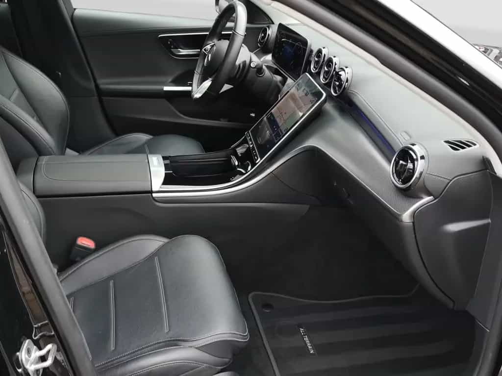 Mercedes-Benz C-Class 220 d 4M T All-Terrain *Avantgarde*Pano*Kamera 09/2023-photo-14