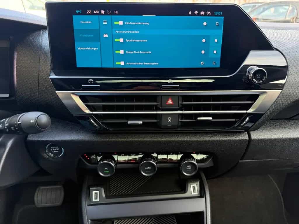 Citroën C4 1.2 PureTech Shine Automatik EAT8 LED 1.Hand 09/2023-photo-36