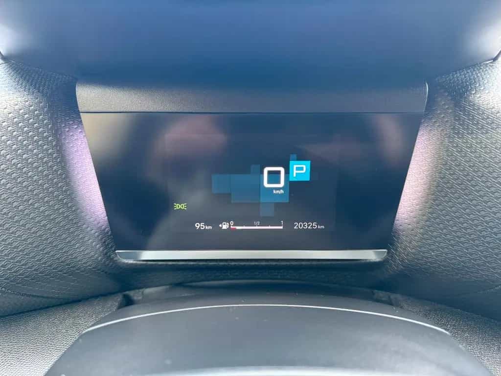 Citroën C4 1.2 PureTech Shine Automatik EAT8 LED 1.Hand 09/2023-photo-42