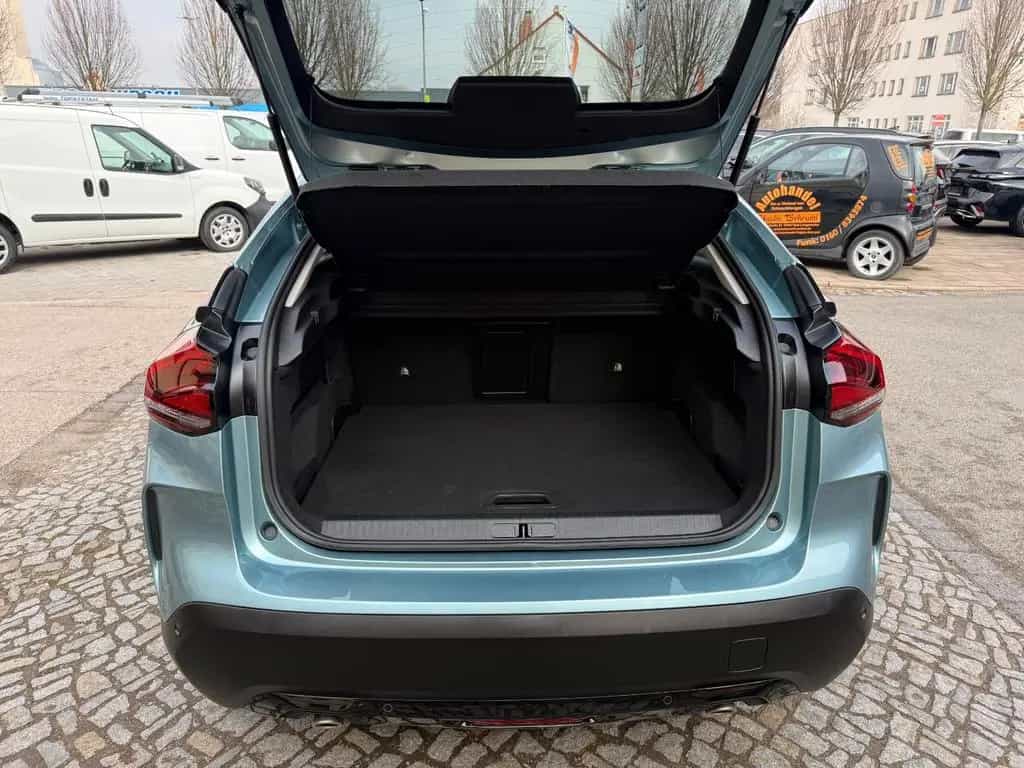 Citroën C4 1.2 PureTech Shine Automatik EAT8 LED 1.Hand 09/2023-photo-8