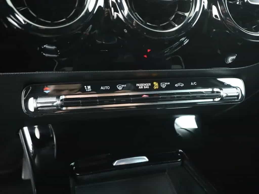 Mercedes-Benz A 180 d Automatik*Klimaautomatik*Rückfahrkamera* 09/2022-photo-13