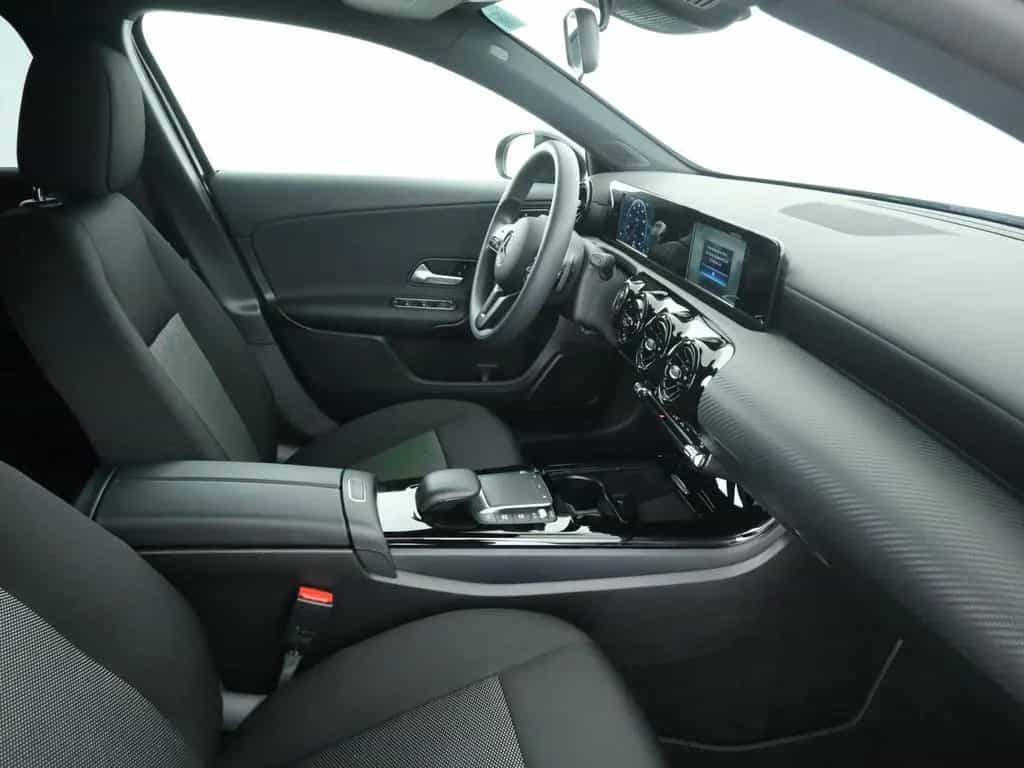 Mercedes-Benz A 180 d Automatik*Klimaautomatik*Rückfahrkamera* 09/2022-photo-16