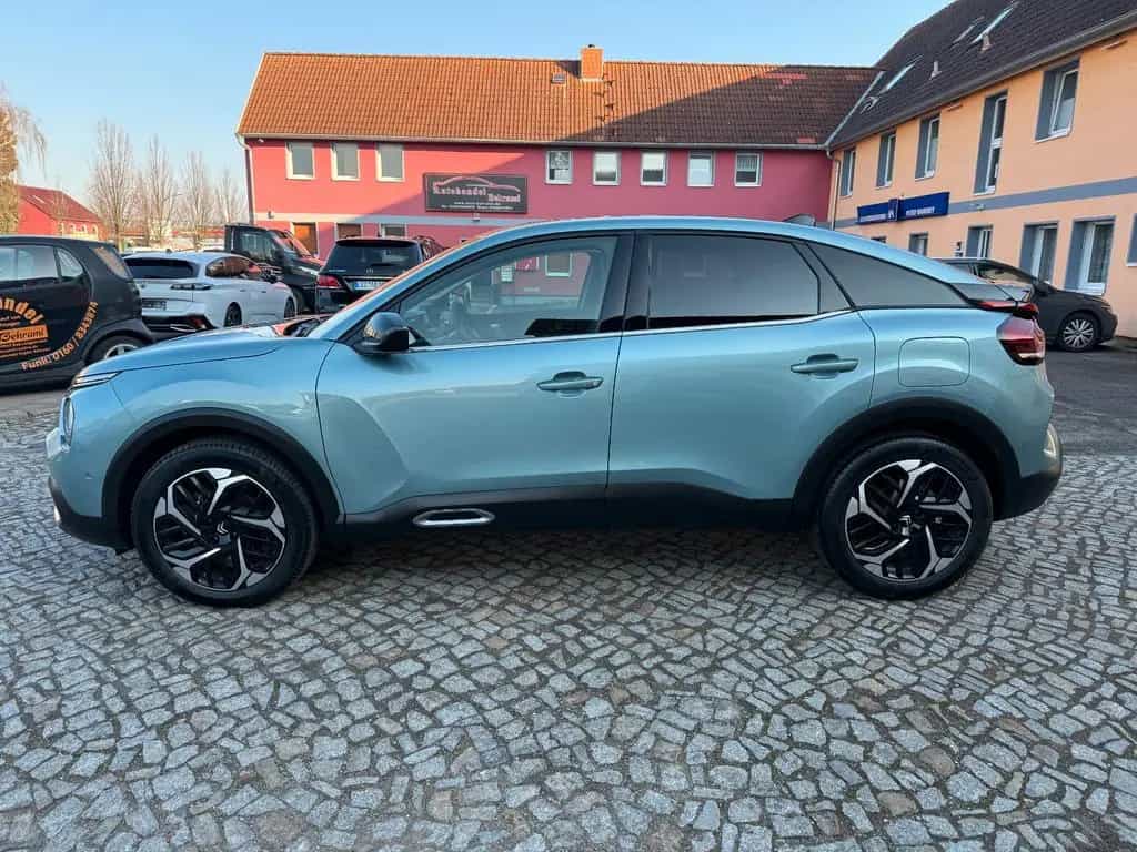 Citroën C4 1.2 PureTech Max Automatik EAT8 LED 1.Hand 12/2023-photo-2