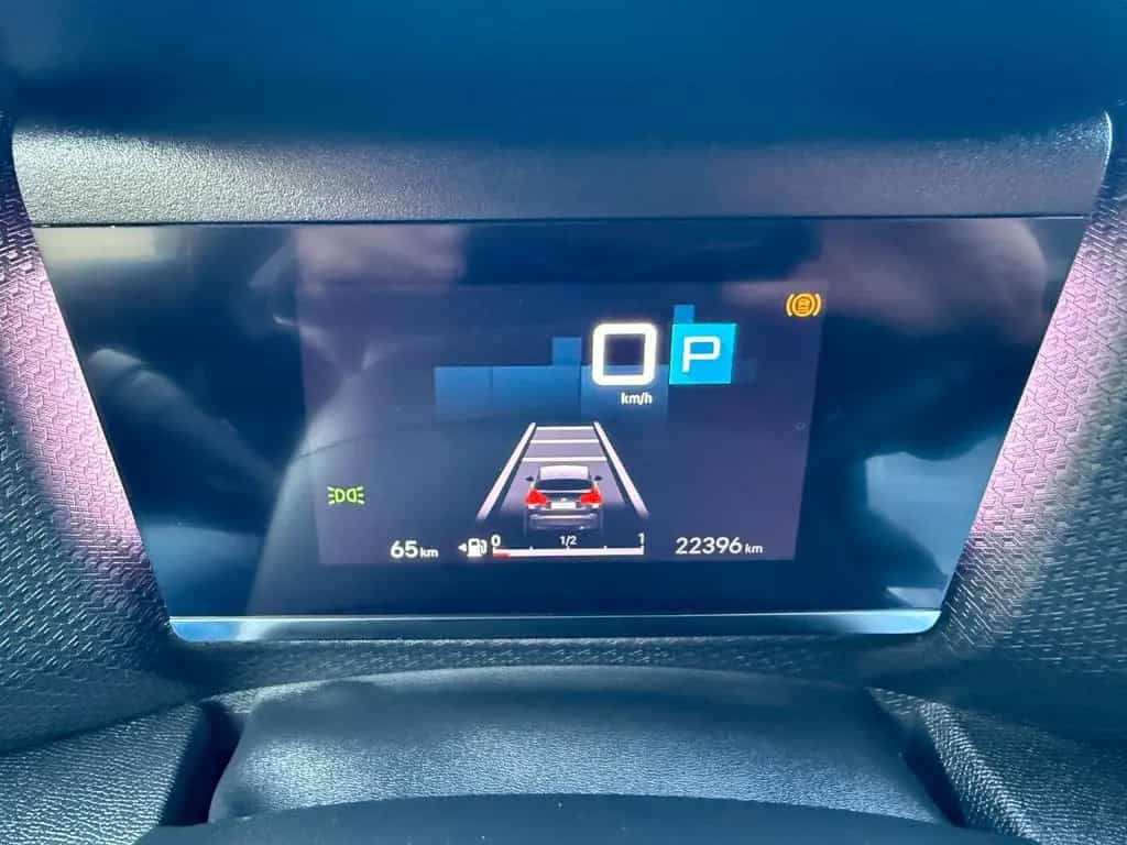 Citroën C4 1.2 PureTech Max Automatik EAT8 LED 1.Hand 12/2023-photo-40