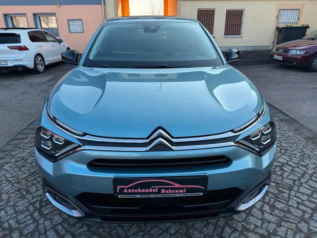 Citroën C4 1.2 PureTech Max Automatik EAT8 LED 1.Hand 12/2023-photo-6