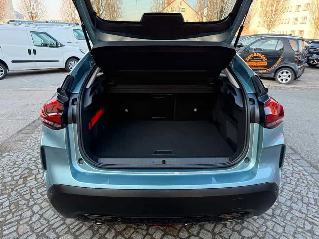 Citroën C4 1.2 PureTech Max Automatik EAT8 LED 1.Hand 12/2023-photo-8