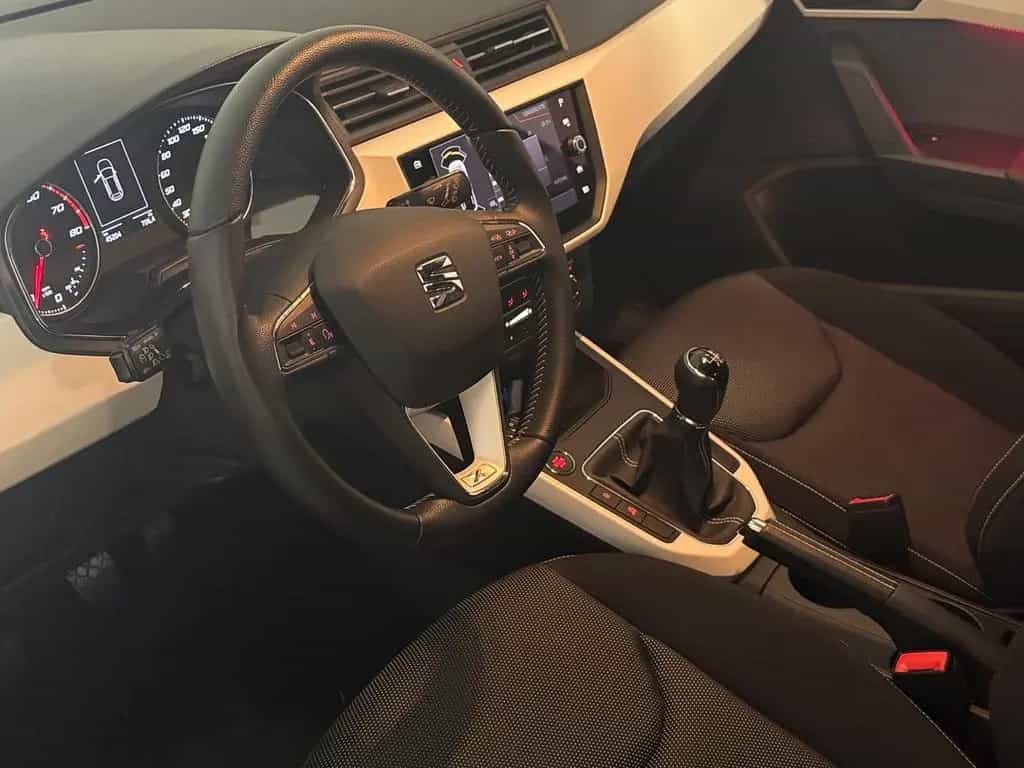 Seat Arona 1.0 TSI Xcellence LED Navi 06/2018-photo-12