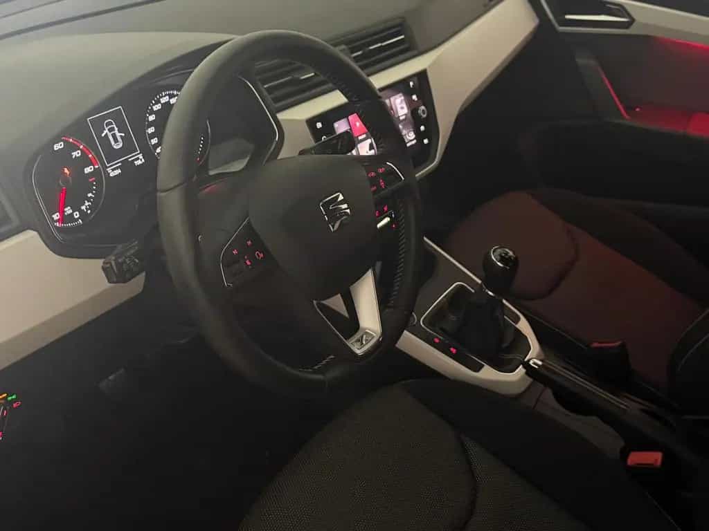 Seat Arona 1.0 TSI Xcellence LED Navi 06/2018-photo-14