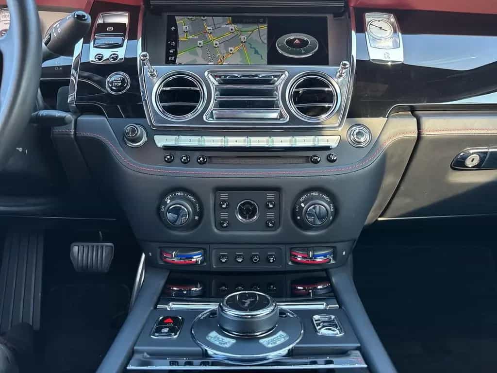Rolls-Royce Dawn 05/2020-photo-13