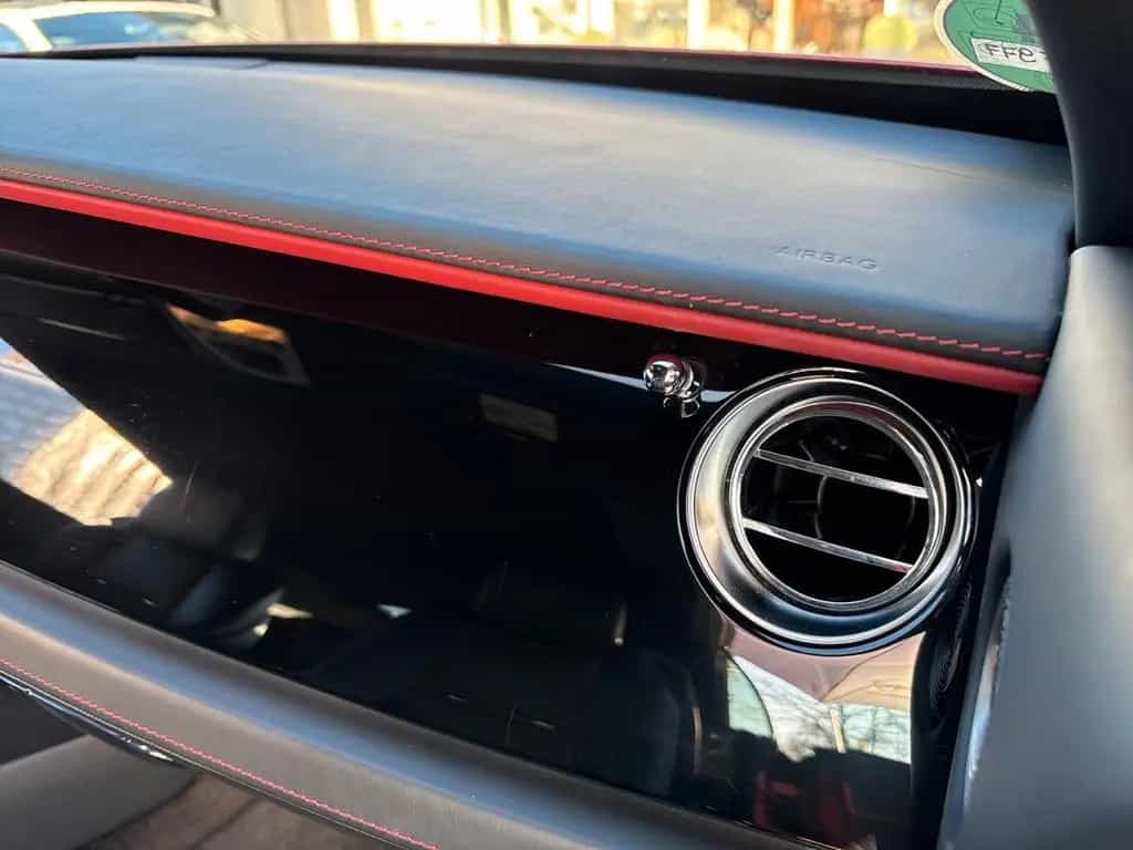 Rolls-Royce Dawn 05/2020-photo-18