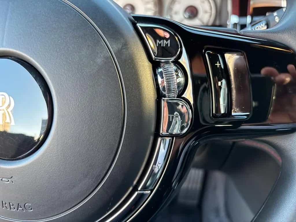 Rolls-Royce Dawn 05/2020-photo-27