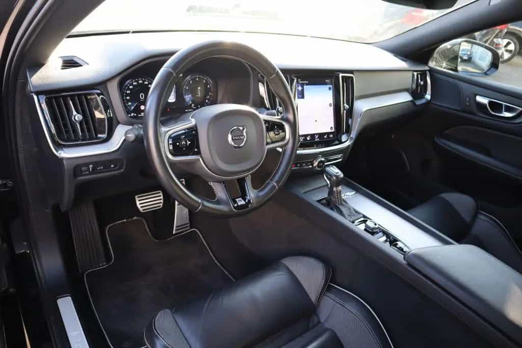 Volvo S60 T4 Geartronic RDesign|BLIS|NAVI|R-CAM|SHZG| 09/2020-photo-18
