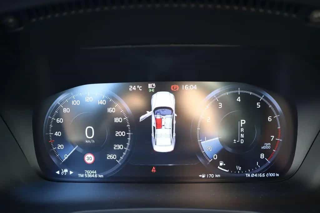Volvo S60 T4 Geartronic RDesign|BLIS|NAVI|R-CAM|SHZG| 09/2020-photo-20