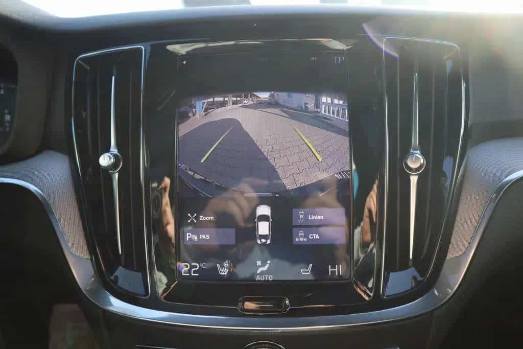Volvo S60 T4 Geartronic RDesign|BLIS|NAVI|R-CAM|SHZG| 09/2020-photo-23