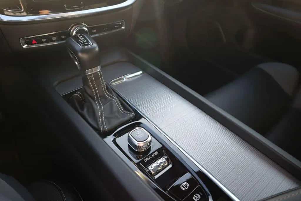 Volvo S60 T4 Geartronic RDesign|BLIS|NAVI|R-CAM|SHZG| 09/2020-photo-24