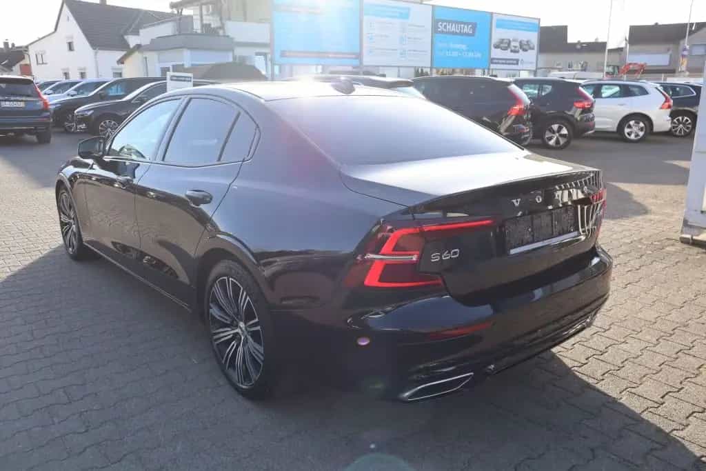 Volvo S60 T4 Geartronic RDesign|BLIS|NAVI|R-CAM|SHZG| 09/2020-photo-8