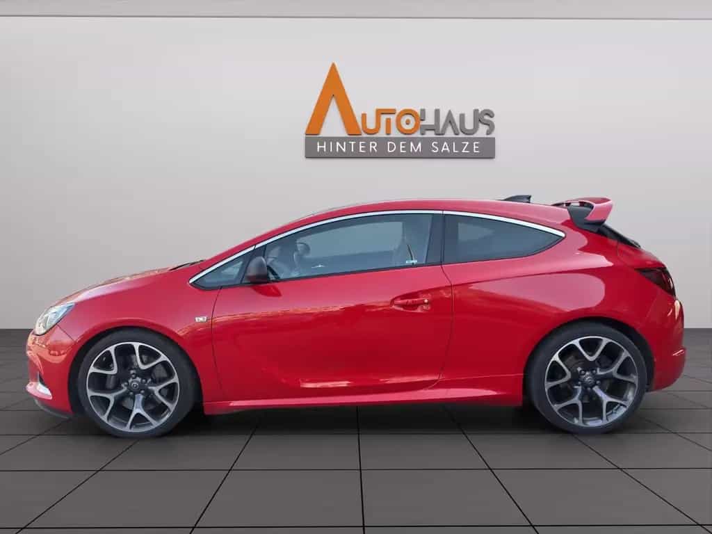 Opel Astra J GTC OPC*PDC*NAVI*XEN* 07/2016-photo-1