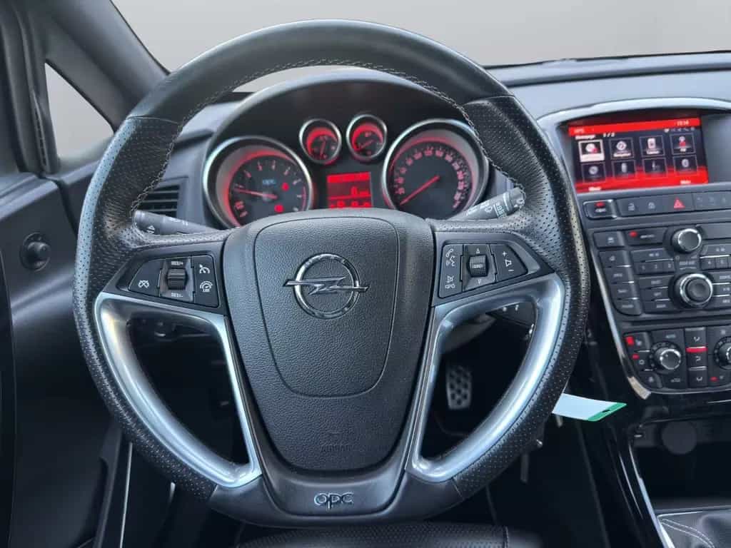 Opel Astra J GTC OPC*PDC*NAVI*XEN* 07/2016-photo-10