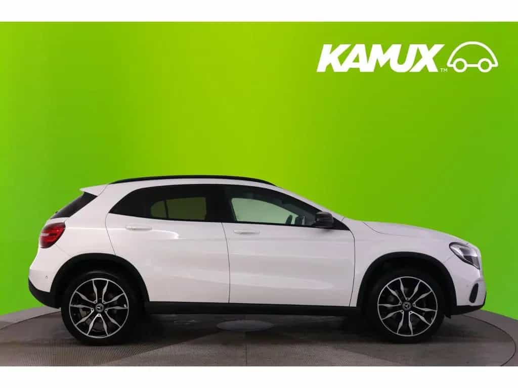Mercedes-Benz GLA-Class 220 4Matic 7G-DCT Stlye+LED+PANO+AHK+KAMERA 05/2019-photo-1