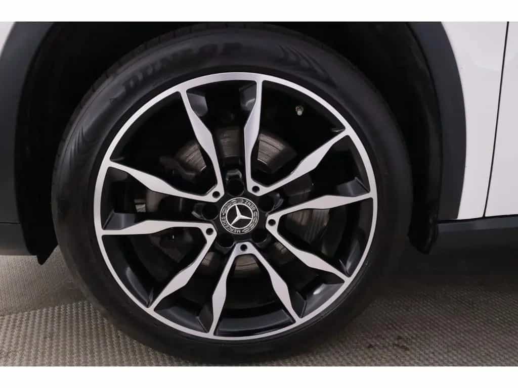 Mercedes-Benz GLA-Class 220 4Matic 7G-DCT Stlye+LED+PANO+AHK+KAMERA 05/2019-photo-13