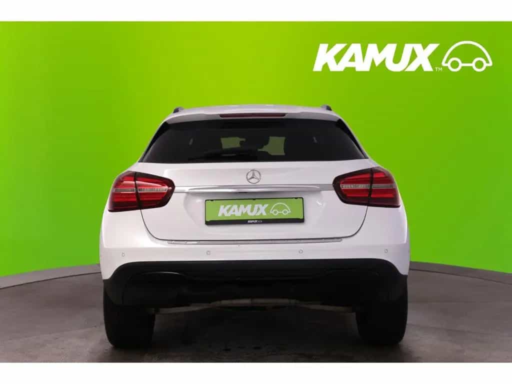 Mercedes-Benz GLA-Class 220 4Matic 7G-DCT Stlye+LED+PANO+AHK+KAMERA 05/2019-photo-3