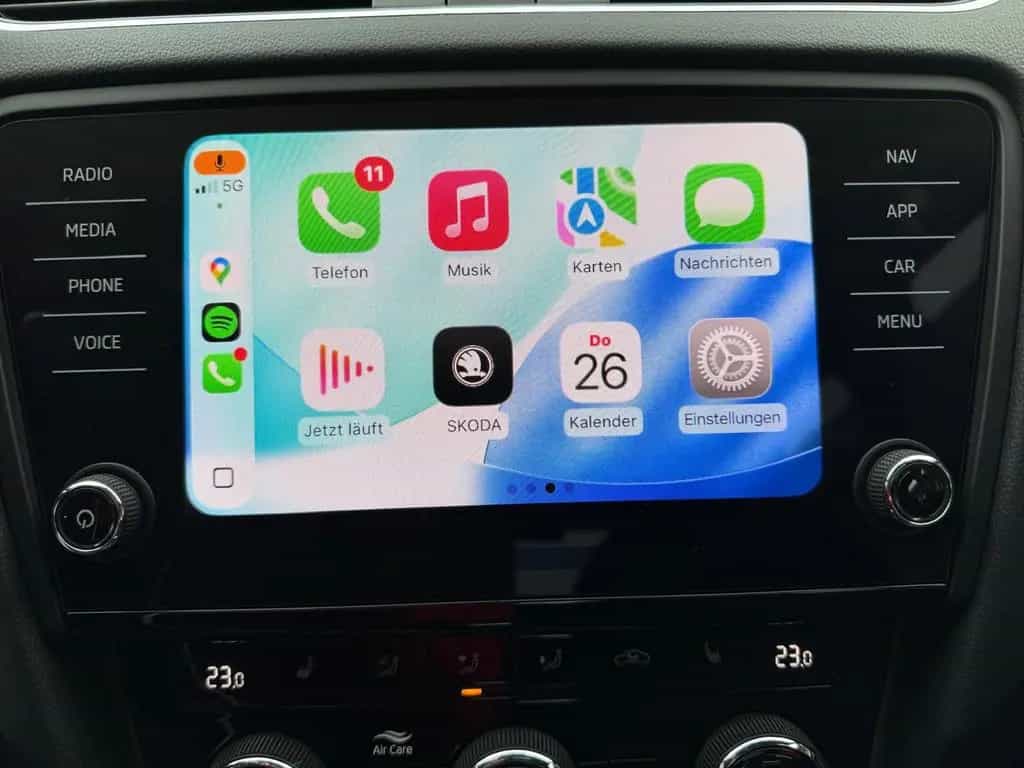 Skoda Octavia Automatik Style PDC Carplay Android Navi 06/2018-photo-11