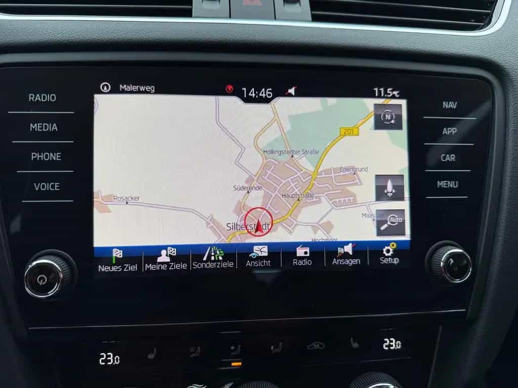 Skoda Octavia Automatik Style PDC Carplay Android Navi 06/2018-photo-14