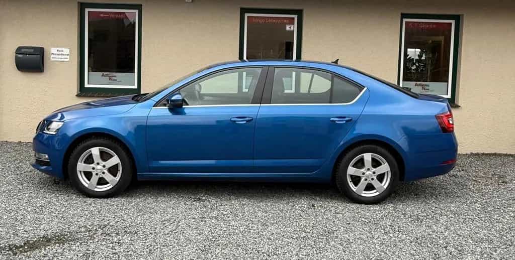 Skoda Octavia Automatik Style PDC Carplay Android Navi 06/2018-photo-1
