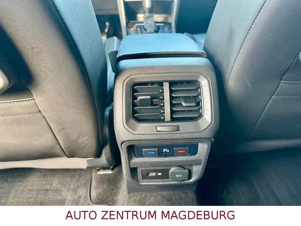 Volkswagen Tiguan Highline 2.0 TSI 4Motion *R-LINE*DCC*AHK* 02/2020-photo-11