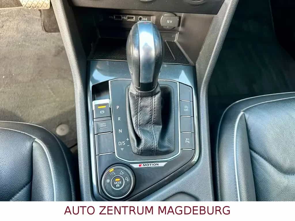 Volkswagen Tiguan Highline 2.0 TSI 4Motion *R-LINE*DCC*AHK* 02/2020-photo-18