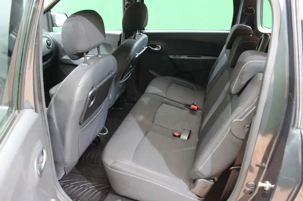 Dacia Lodgy 1.2/ 7 Sitzer/ Klima/ SHZ/ Navi/ 68 tkm 09/2017-photo-14