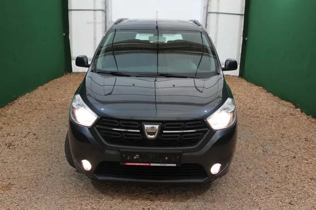Dacia Lodgy 1.2/ 7 Sitzer/ Klima/ SHZ/ Navi/ 68 tkm 09/2017-photo-8