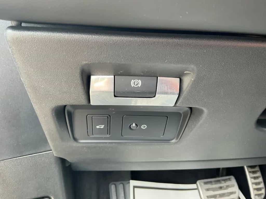 Land Rover Range Rover Rover Evoque 2.0 D 180 HSE R-Dynamic Pano 08/2020-photo-15