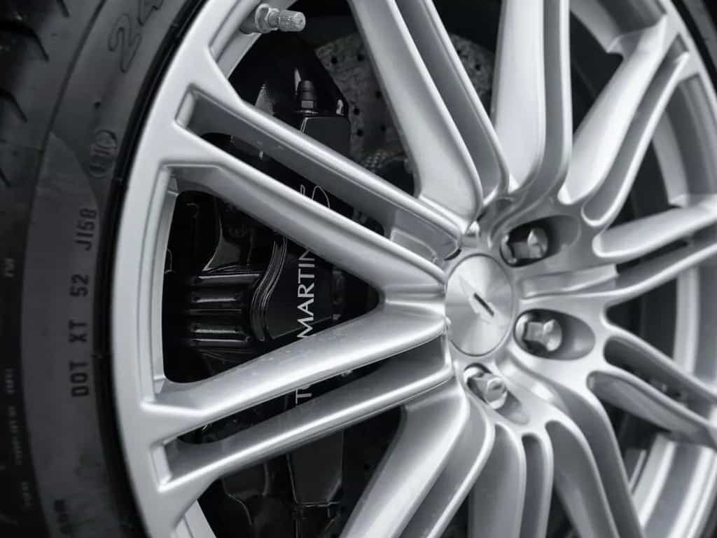 Aston Martin DBS Touchtronic | Carbon | B&O | Leather Int. 01/2009-photo-14