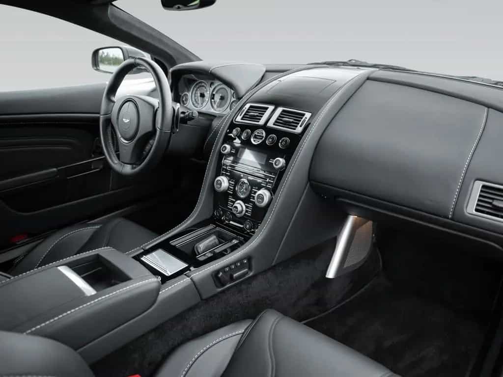 Aston Martin DBS Touchtronic | Carbon | B&O | Leather Int. 01/2009-photo-21