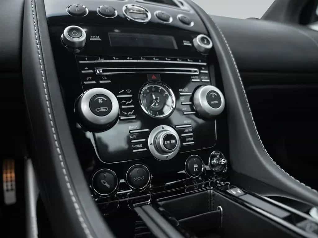 Aston Martin DBS Touchtronic | Carbon | B&O | Leather Int. 01/2009-photo-27