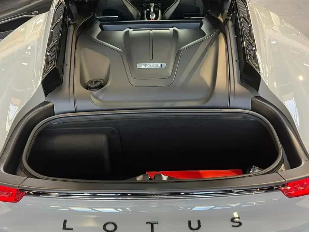 Lotus Emira Turbo MY26 null-photo-14