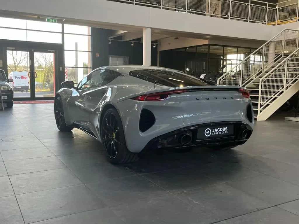 Lotus Emira Turbo MY26 null-photo-5
