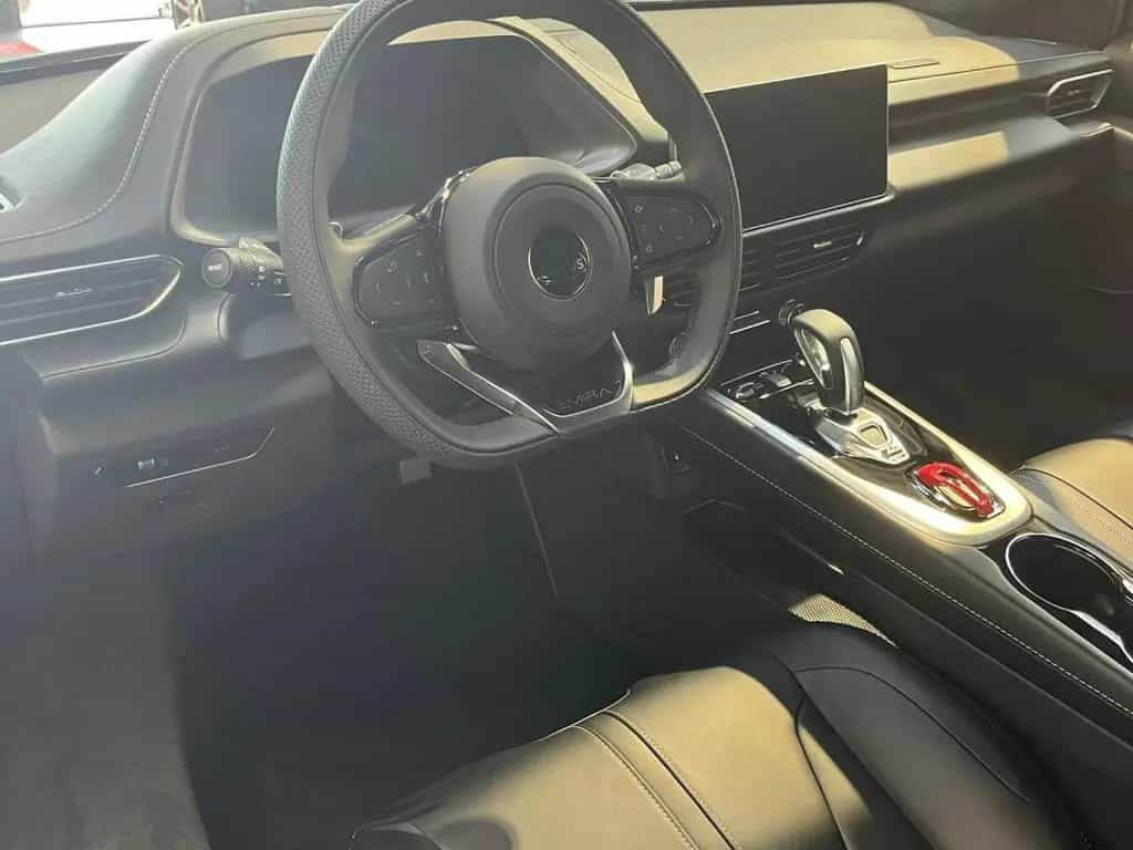 Lotus Emira Turbo MY26 null-photo-8