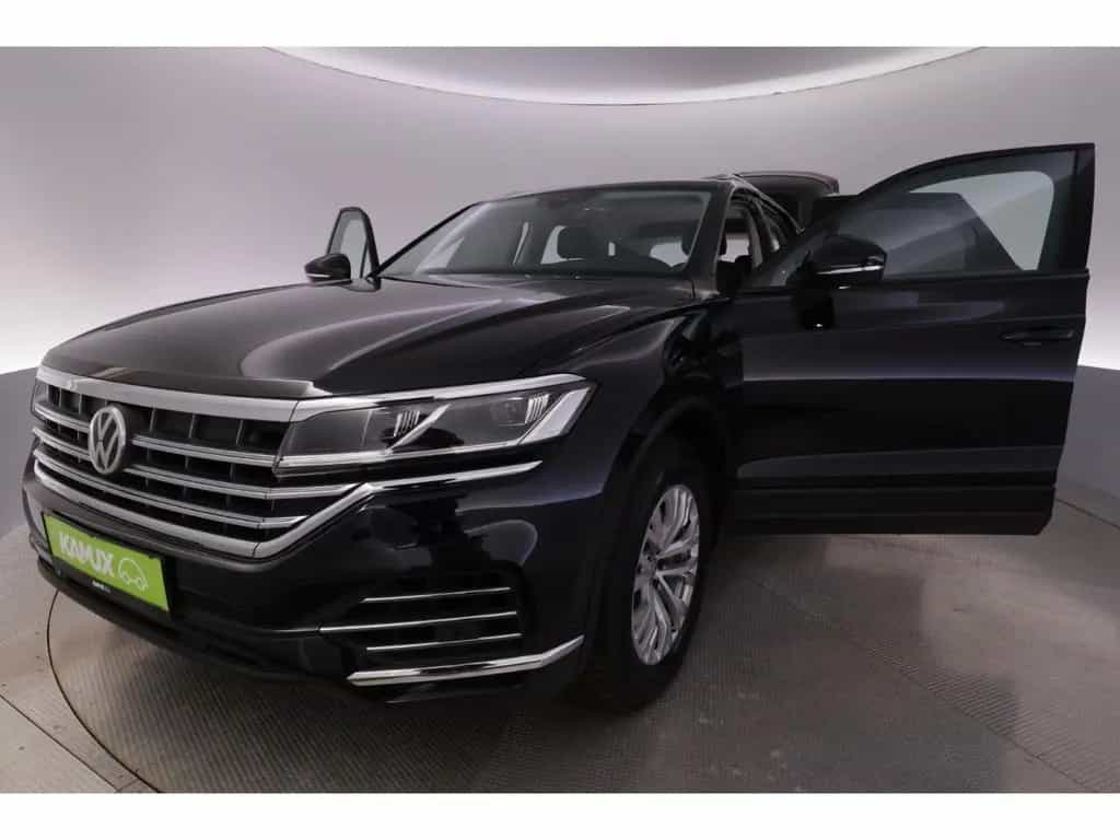 Volkswagen Touareg 3.0TDI V6 Tiptronic+LED+NAVI+AHK+LEDER 07/2019-photo-21